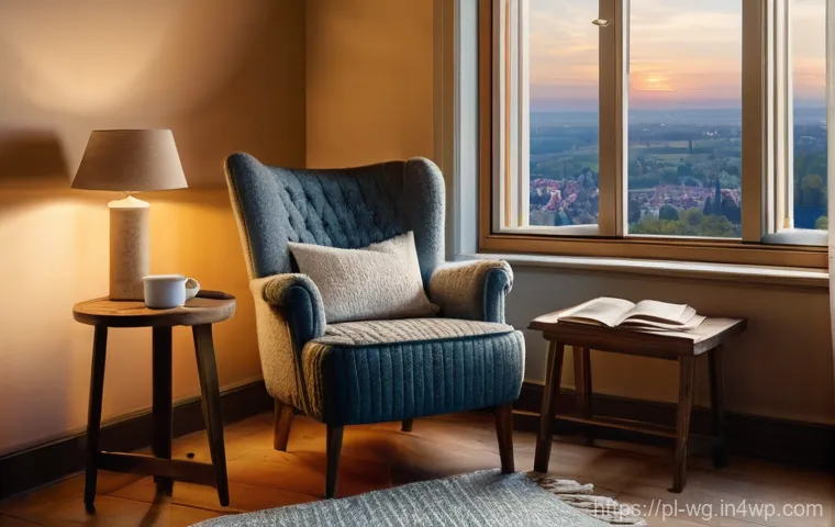 효과적인 아침 독서 루틴 만들기 - **Prompt:** A cozy and inviting reading nook bathed in the warm, soft glow of early morning light. A...